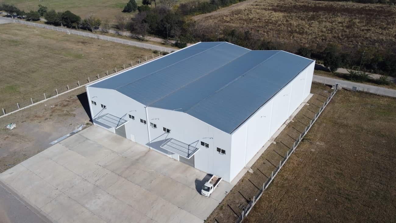 Centro de almacenamiento y operaciones logísticas para EcoParque Industrial, vista aérea
